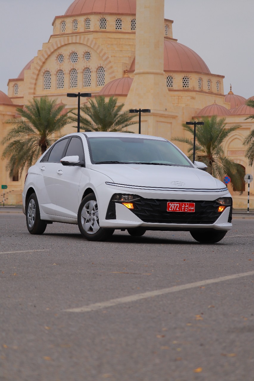 Hyundai - Accent — Picture 3