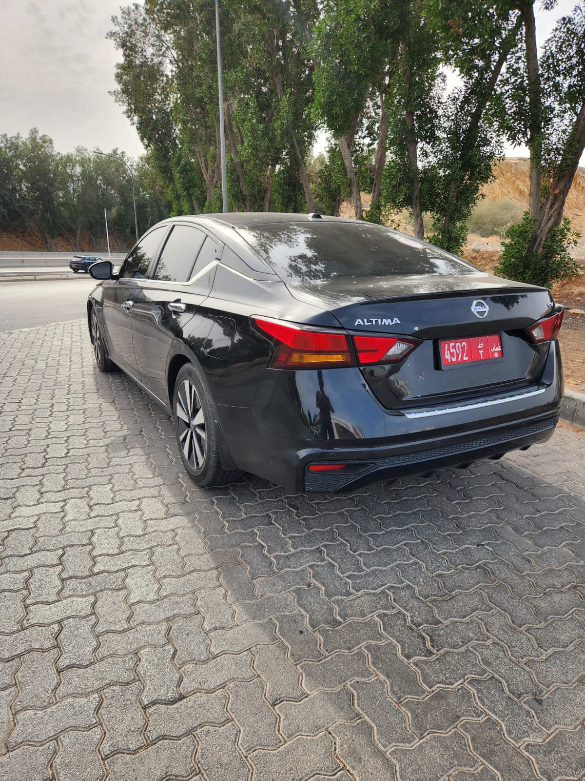 Nissan - Altima — Picture 2
