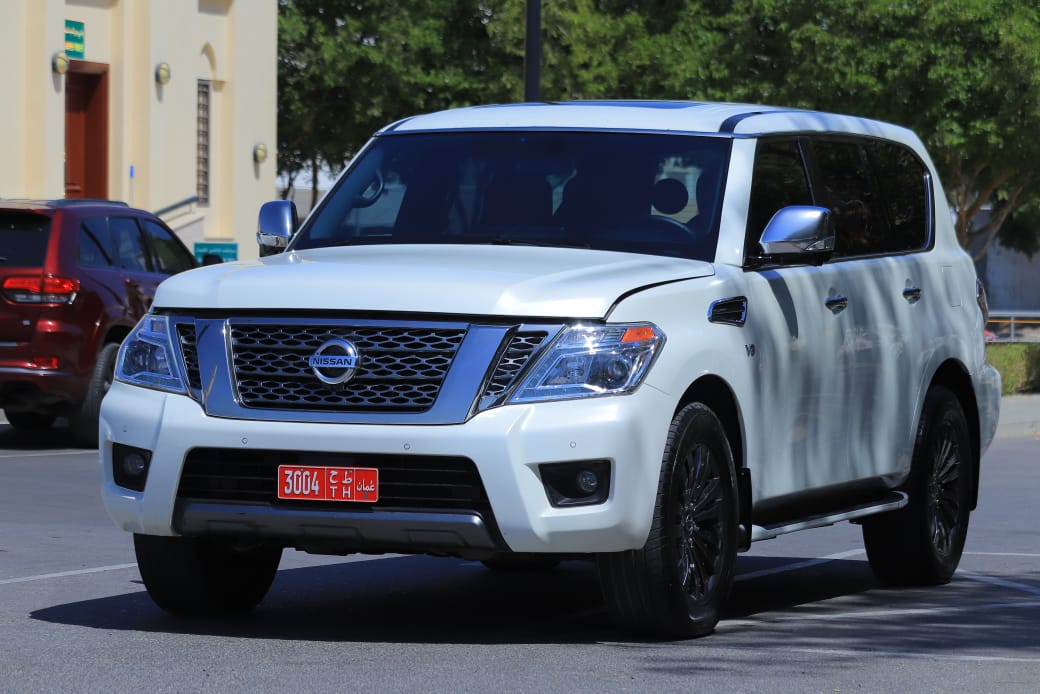 Nissan - Armada