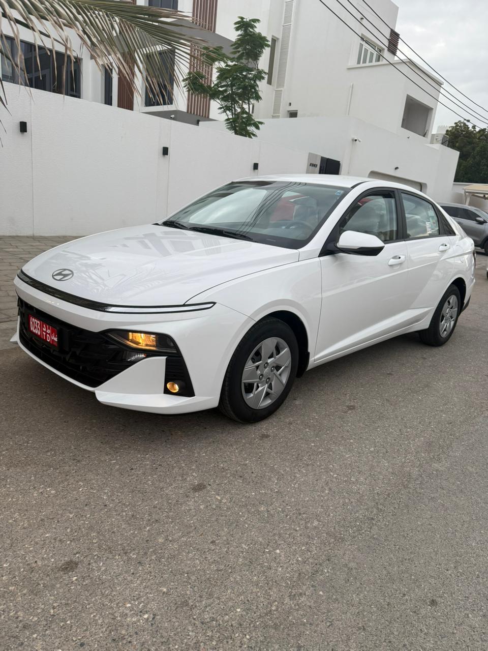 Hyundai - Accent — Picture 1