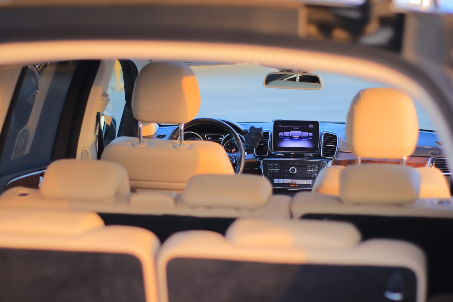 Mercedes-Benz - GL450 — Picture 1